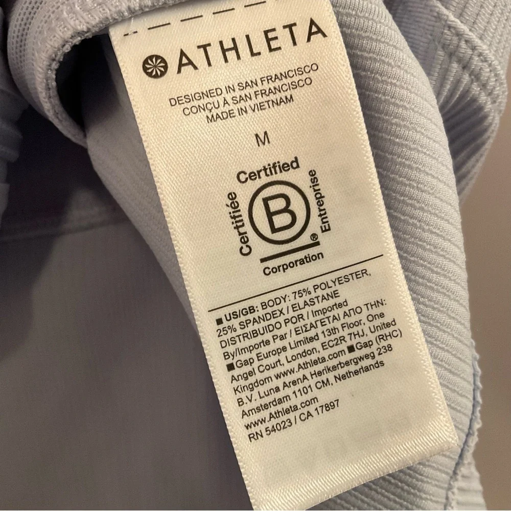 Athleta Salutation Ribbed Jacket III - NWT - Medium - Gossamer Blue Rib - Picture 10 of 12
